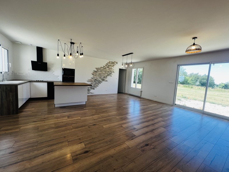 Vente Maison ST AIGNAN DES NOYERS - 5 pièces -91 m² - (18600)
