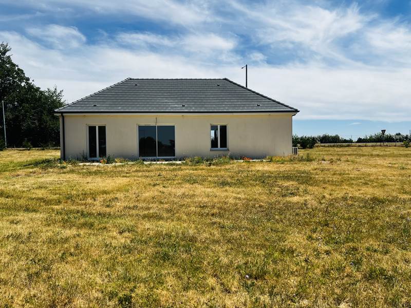 Vente Maison ST AIGNAN DES NOYERS - 5 pièces -91 m² - (18600)