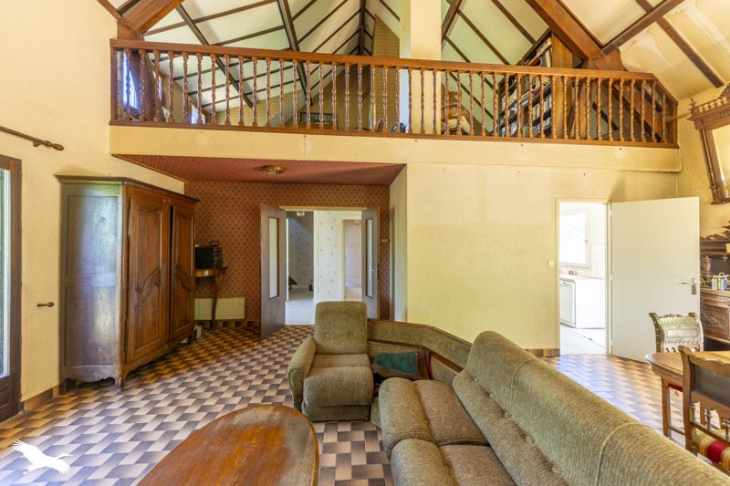 Vente Maison ST AMAND MONTROND - 5 pièces -146 m² - (18200)