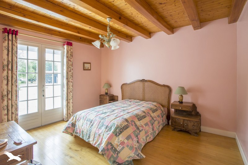 Vente Maison PORT DES BARQUES - 6 pièces -165 m² - (17730)