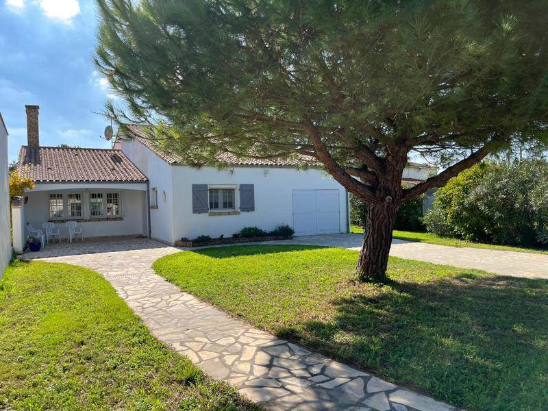 Vente Maison PORT DES BARQUES - 6 pièces -165 m² - (17730)