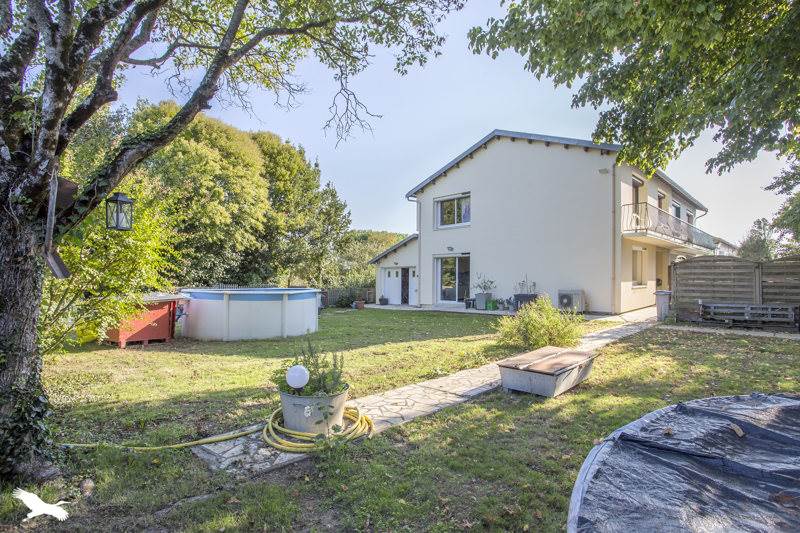 Vente Maison ROCHEFORT - 4 pièces -117 m² - (17300)