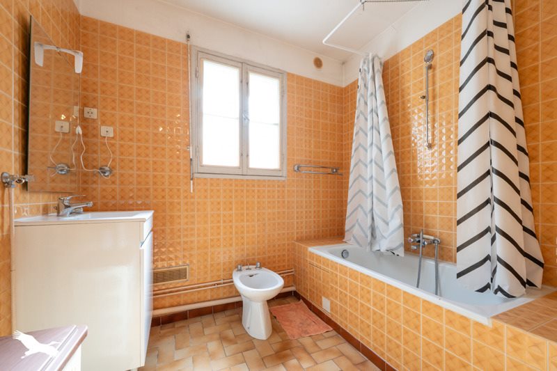 Vente Maison ROCHEFORT - 4 pièces -120 m² - (17300)
