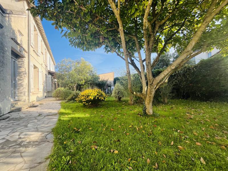 Vente Maison ROCHEFORT - 4 pièces -85 m² - (17300)