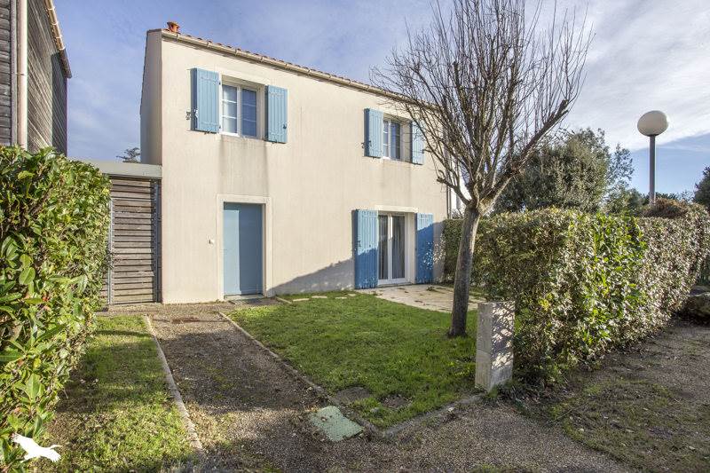 Vente Maison PORT DES BARQUES - 4 pièces -79 m² - (17730)