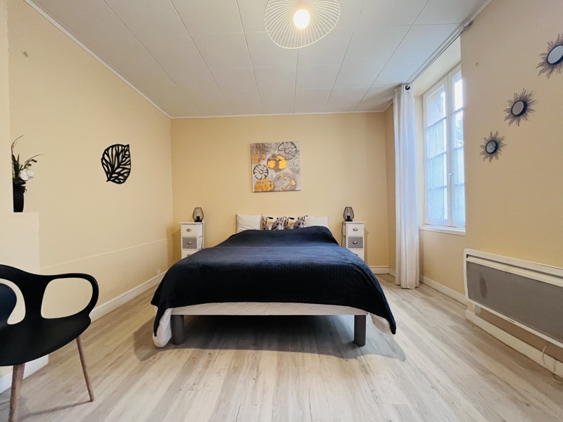 Vente Appartement ROCHEFORT - 2 pièces -48 m² - (17300)