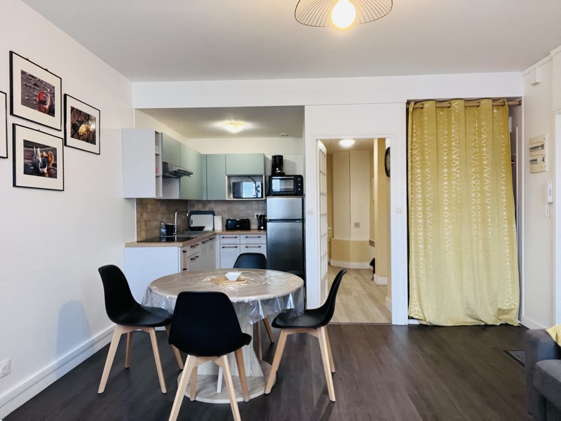 Vente Appartement ROCHEFORT - 2 pièces -48 m² - (17300)