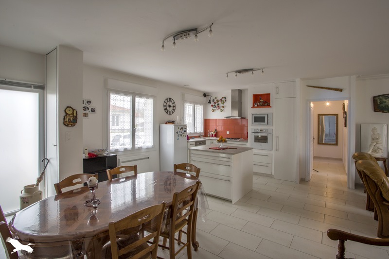 Vente Maison ROCHEFORT - 5 pièces -100 m² - (17300)