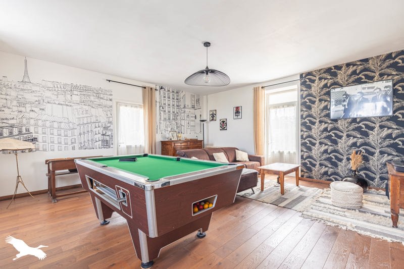 Vente Maison VERGEROUX - 8 pièces -195 m² - (17300)