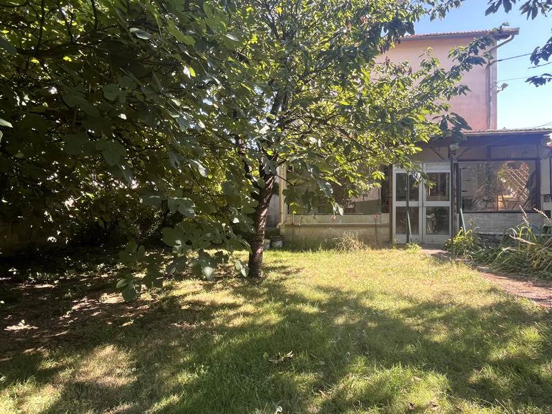 Vente Maison ROCHEFORT - 5 pièces -110 m² - (17300)