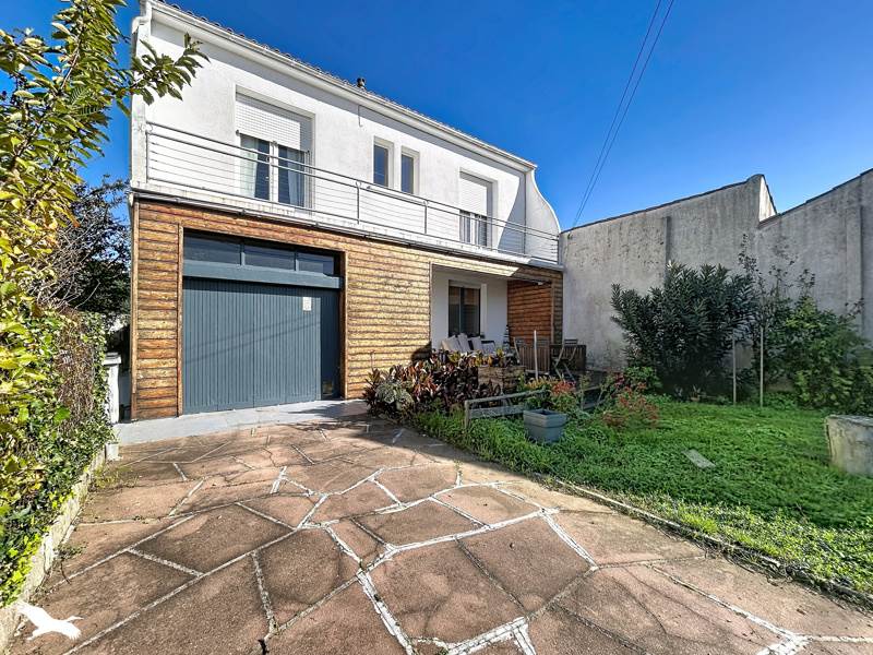 Vente Maison Rochefort - 4 pièces -96 m² - (17300)