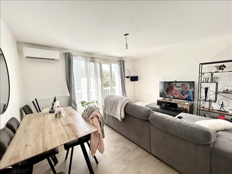 Vente Appartement CHATEAUROUX - 2 pièces -52 m² - (36000)