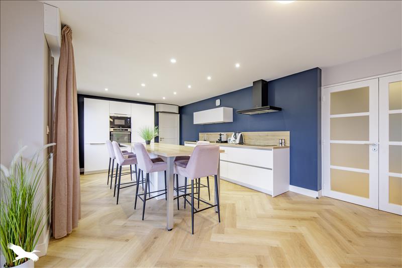 Vente Appartement CHATEAUROUX - 6 pièces -141 m² - (36000)