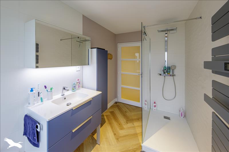 Vente Appartement CHATEAUROUX - 6 pièces -141 m² - (36000)