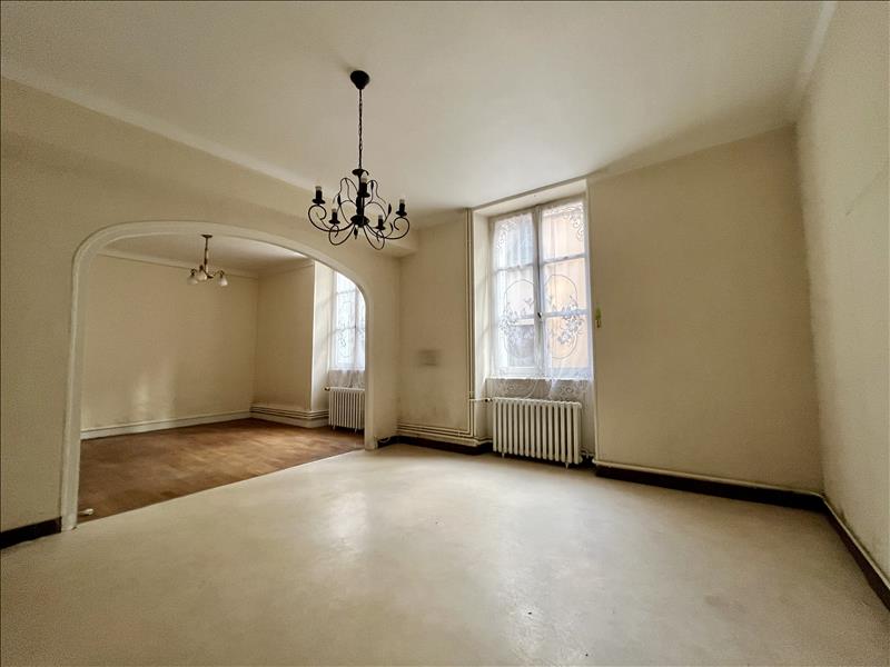 Vente Maison CHATEAUROUX - 6 pièces -172 m² - (36000)