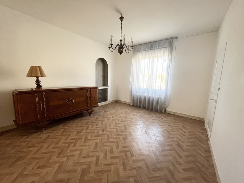Vente Maison CHATEAUROUX - 4 pièces -122 m² - (36000)