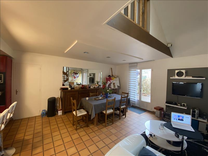 Vente Maison CHATEAUROUX - 5 pièces -117 m² - (36000)