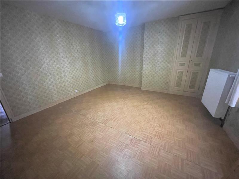Vente Maison CHATEAUROUX - 5 pièces -126 m² - (36000)