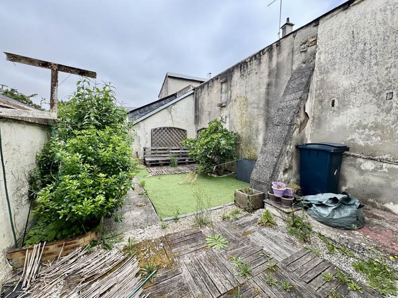 Vente Maison CHATEAUROUX - 5 pièces -128 m² - (36000)