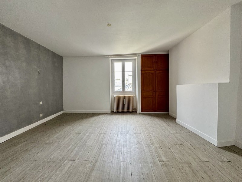 Vente Maison CHATEAUROUX - 5 pièces -128 m² - (36000)