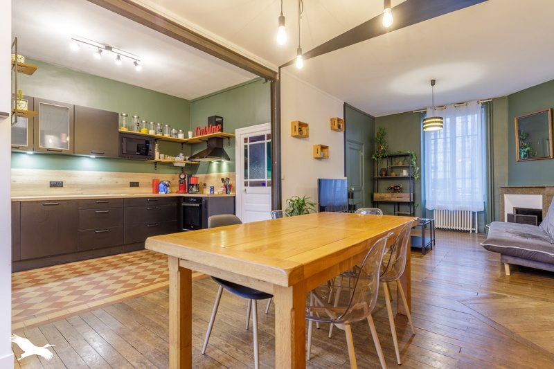 Vente Maison CHATEAUROUX - 5 pièces -138 m² - (36000)