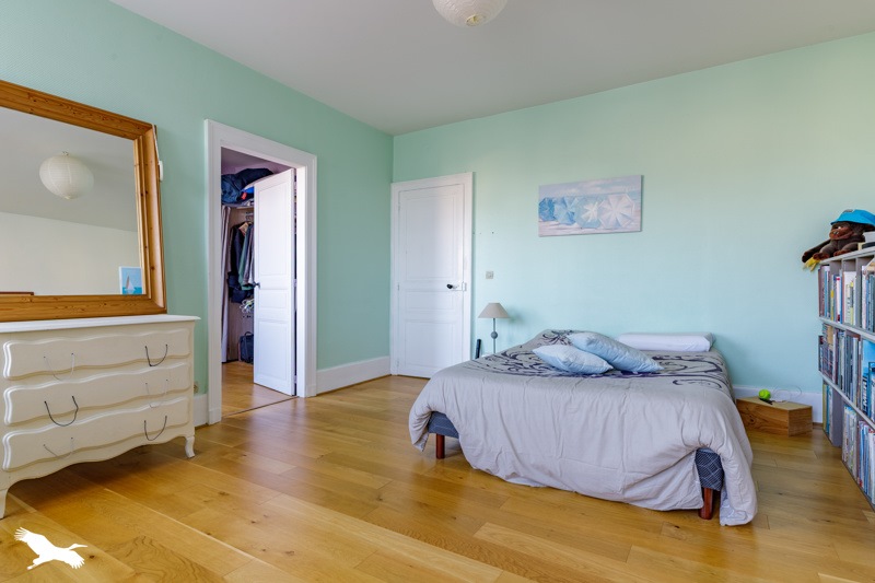 Vente Maison CHATEAUROUX - 5 pièces -165 m² - (36000)