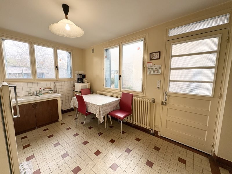 Vente Maison CHATEAUROUX - 4 pièces -105 m² - (36000)