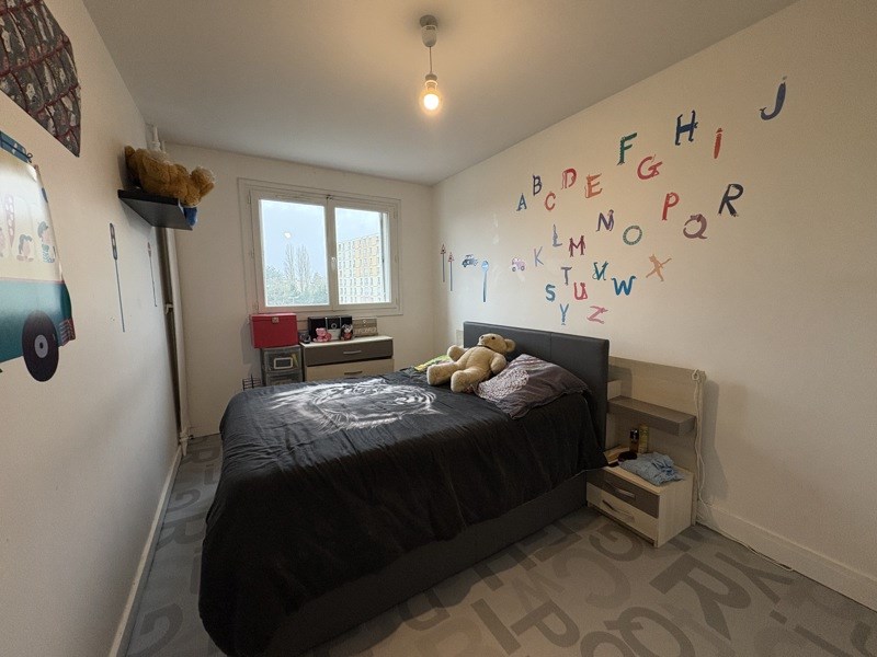 Vente Appartement CHATEAUROUX - 5 pièces -111 m² - (36000)