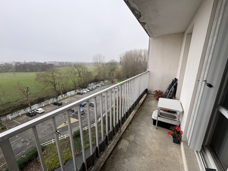 Vente Appartement CHATEAUROUX - 5 pièces -111 m² - (36000)