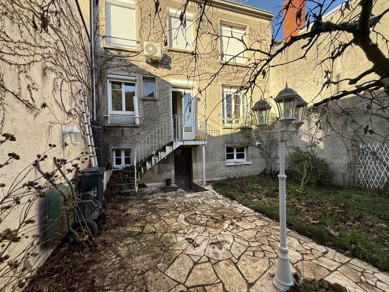 Vente Maison CHATEAUROUX - 4 pièces -106 m² - (36000)