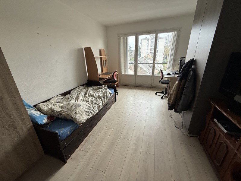 Vente Appartement CHATEAUROUX - 5 pièces -124 m² - (36000)