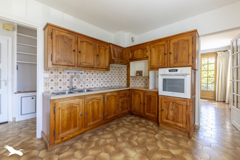 Vente Maison CHATEAUROUX - 6 pièces -160 m² - (36000)