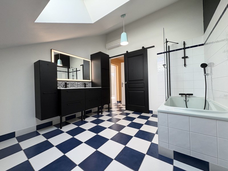 Vente Maison CHATEAUROUX - 6 pièces -171 m² - (36000)