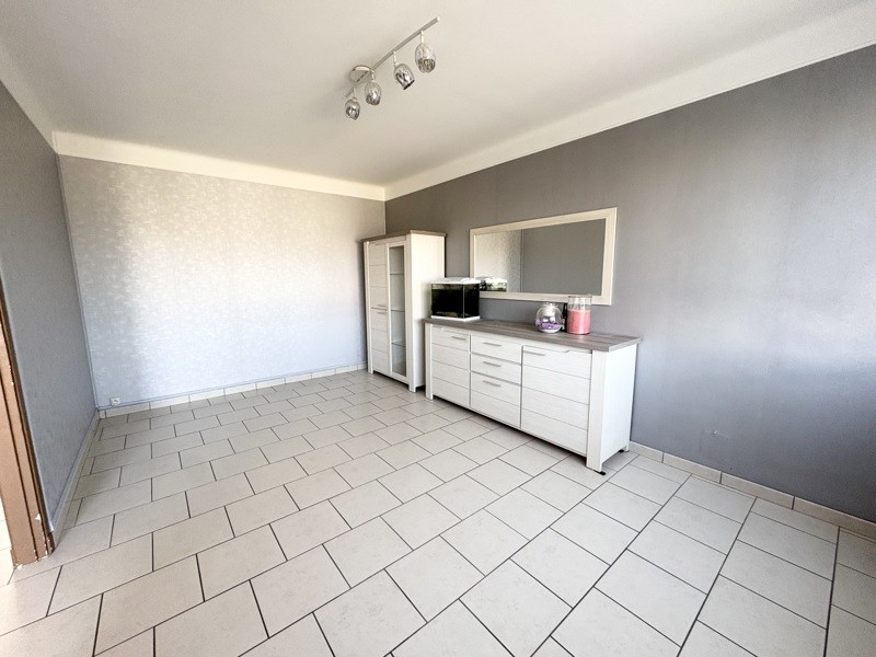 Vente Maison CHATEAUROUX - 6 pièces -171 m² - (36000)
