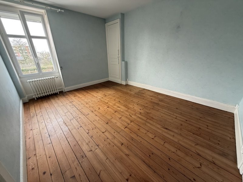 Vente Maison CHATEAUROUX - 4 pièces -139 m² - (36000)