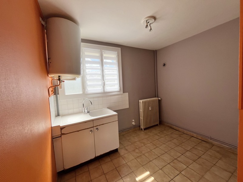 Vente Appartement CHATEAUROUX - 3 pièces -55 m² - (36000)