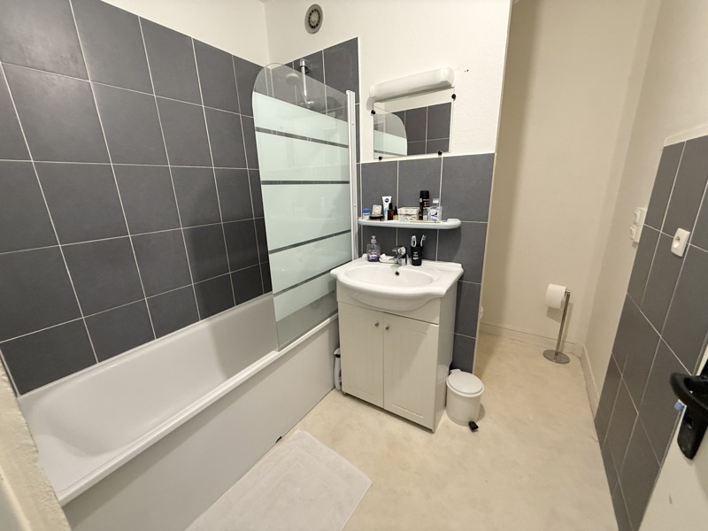 Vente Appartement CHATEAUROUX - 2 pièces -48 m² - (36000)