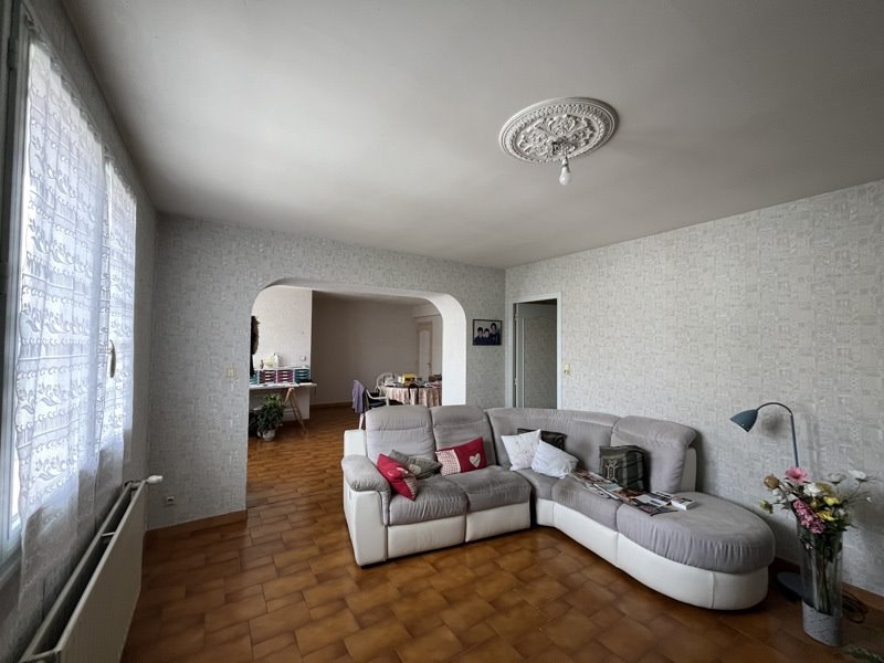 Vente Maison CHATEAUROUX - 5 pièces -168 m² - (36000)