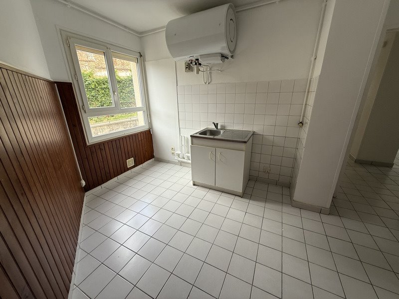 Vente Appartement CHATEAUROUX - 3 pièces -75 m² - (36000)