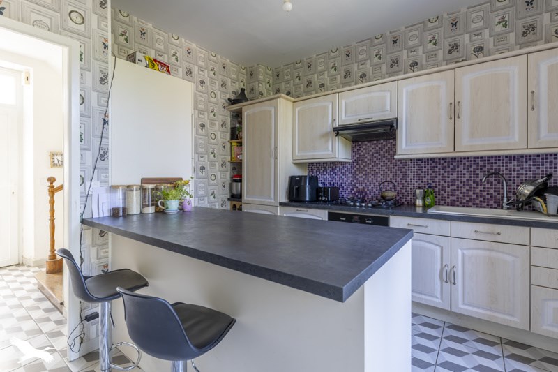 Vente Maison CHATEAUROUX - 5 pièces -131 m² - (36000)