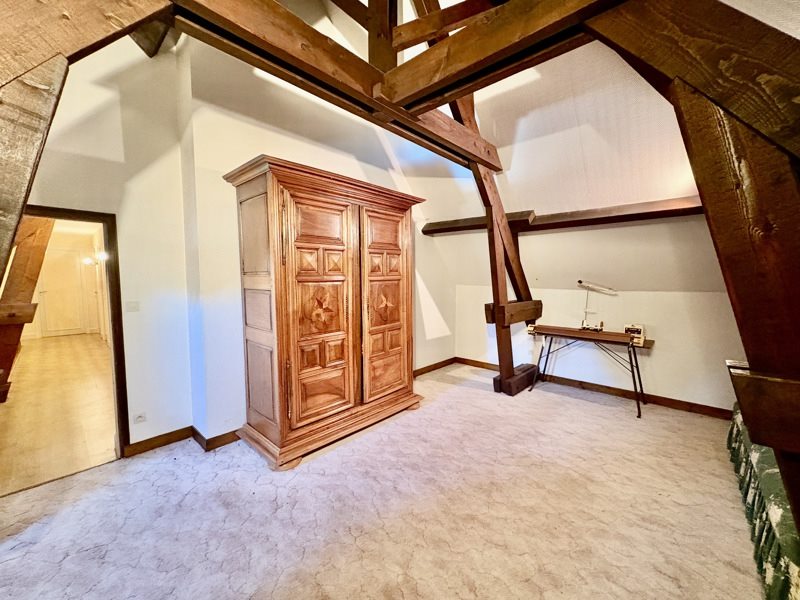 Vente Maison CHATEAUROUX - 6 pièces -206 m² - (36000)