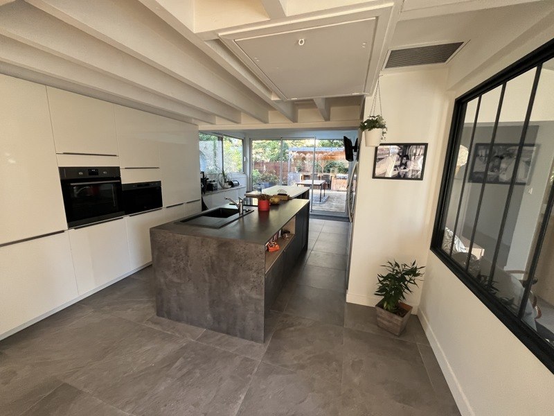Vente Maison MERIGNAC - 7 pièces -216 m² - (33700)