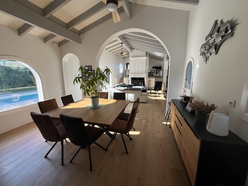 Vente Maison MERIGNAC - 7 pièces -216 m² - (33700)