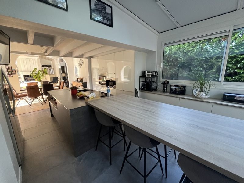 Vente Maison MERIGNAC - 7 pièces -216 m² - (33700)