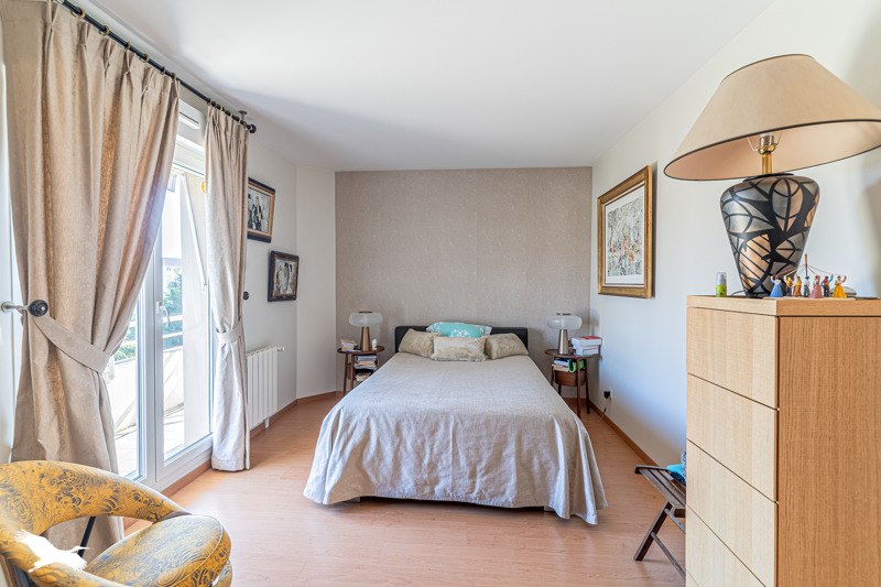 Vente Appartement MERIGNAC - 4 pièces -111 m² - (33700)