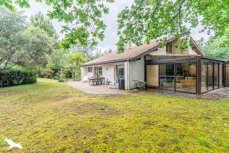 Vente Maison MERIGNAC - 8 pièces -185 m² - (33700)