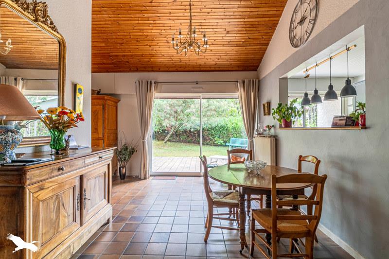 Vente Maison MERIGNAC - 8 pièces -185 m² - (33700)