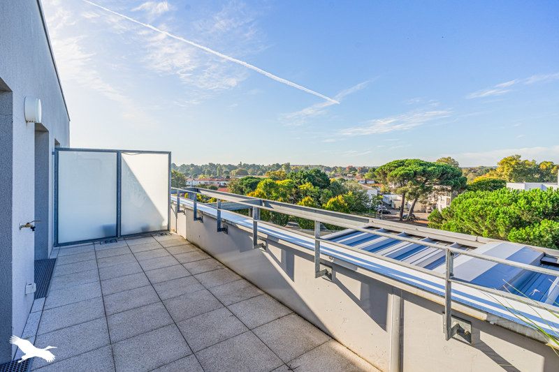 Vente Appartement MERIGNAC - 4 pièces -94 m² - (33700)