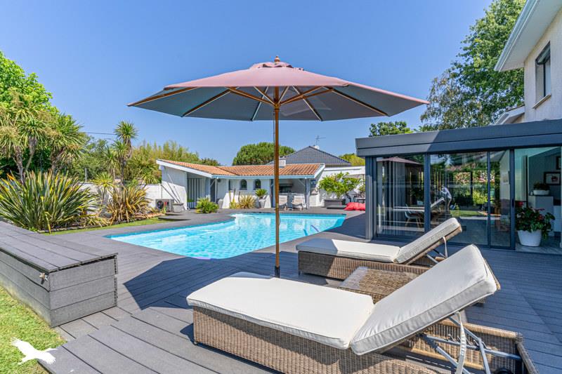 Maison 6 pièces 166 m² · à Mérignac · 166 m² · 783 000 €