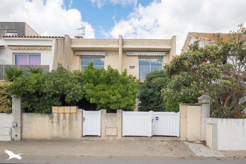 Vente Maison MAUGUIO - 8 pièces -150 m² - (34130)